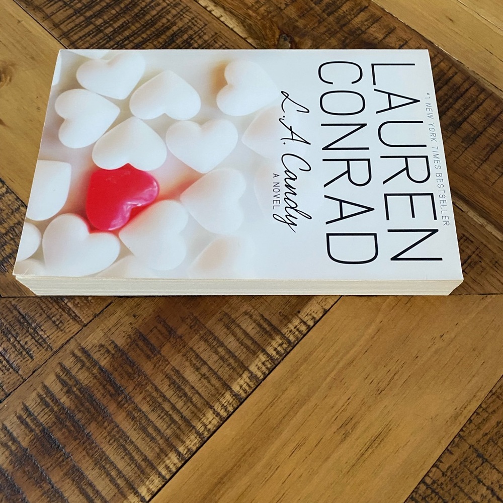 📚3/15$📚 L.A. Candy - Picture 3 of 4